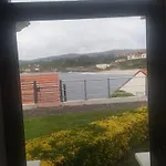 Edificio Tudor Un Mirador Al Cantabrico * Comillas