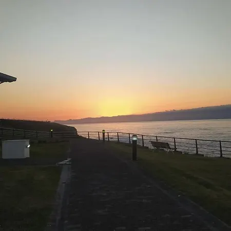 Edificio Tudor Un Mirador Al Cantabrico Apartment *