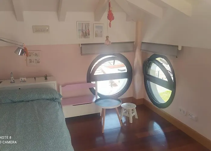 Edificio Tudor Un Mirador Al Cantabrico Apartament