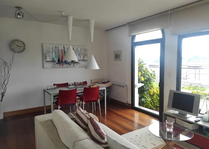 Edificio Tudor Un Mirador Al Cantabrico Apartament Comillas